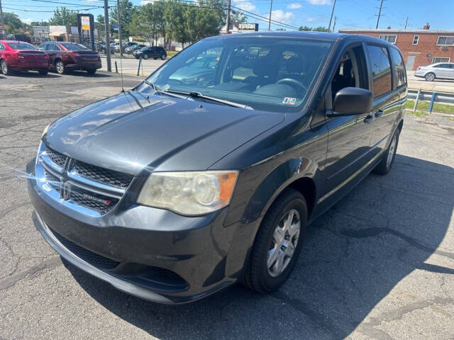 2012 Dodge Grand Caravan for sale at Good Guyz Auto in Cleveland, OH