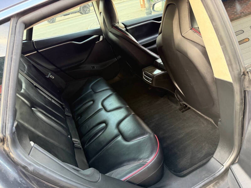 2014 Tesla Model S P85D