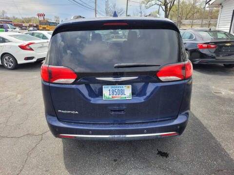 2018 Chrysler Pacifica Touring L