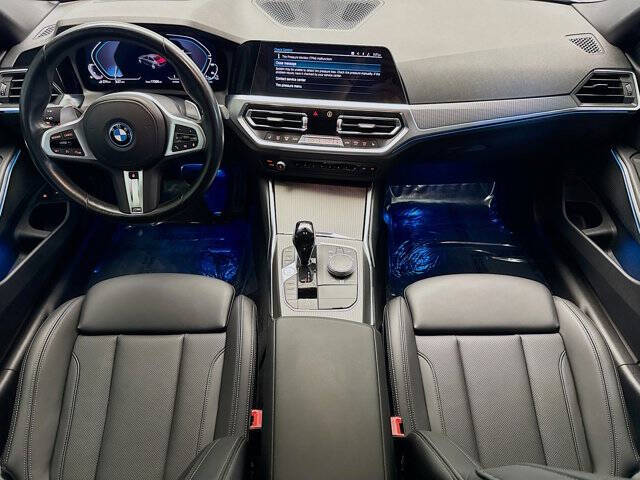 2022 BMW 3 Series 330e