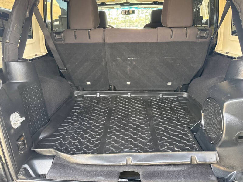 2013 Jeep Wrangler Unlimited Sport