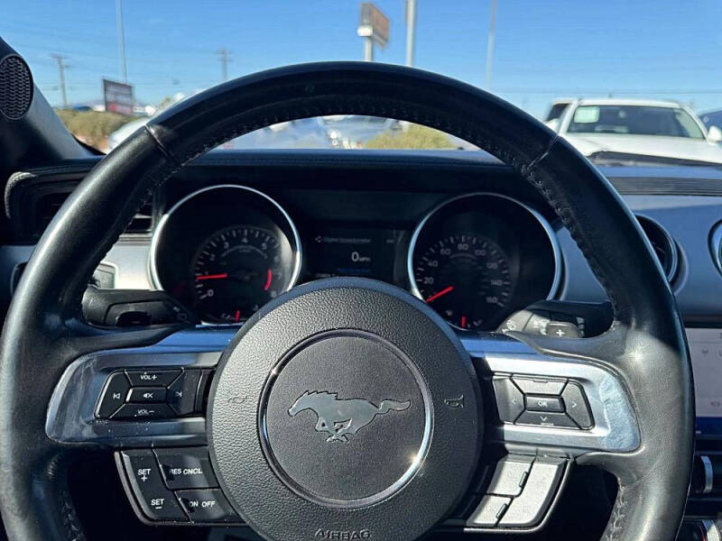 2020 Ford Mustang