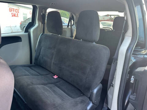 2015 Dodge Grand Caravan American Value Package