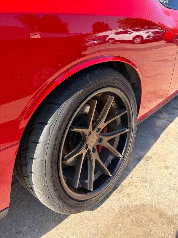 2016 Dodge Challenger R/T Scat Pack
