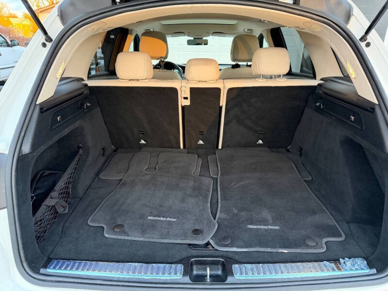 2021 Mercedes-Benz GLC GLC 300 4MATIC