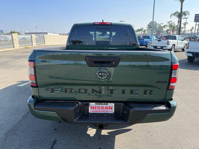 2026 Nissan Frontier SV