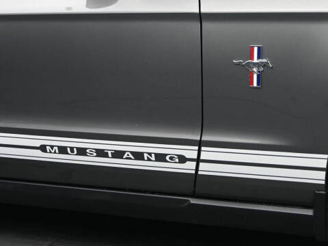 2011 Ford Mustang V6