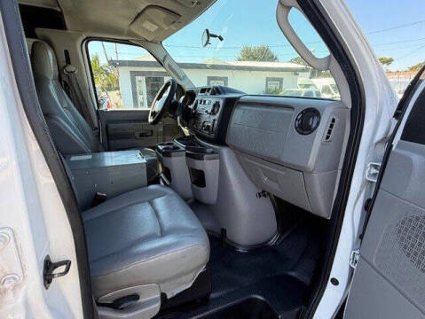 2012 Ford E-Series E-250