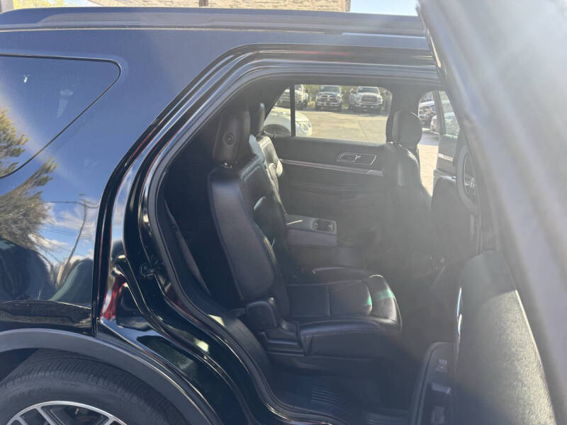 2016 Ford Explorer Sport