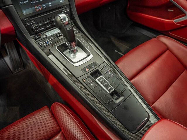 2017 Porsche 911 Turbo