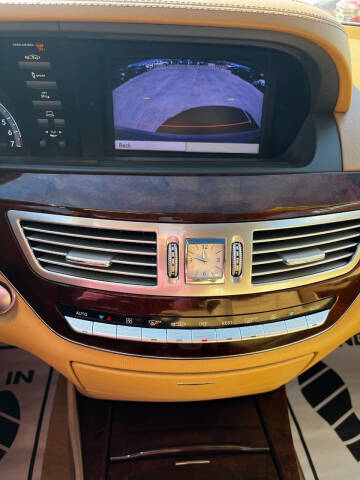 2013 Mercedes-Benz S-Class S 550