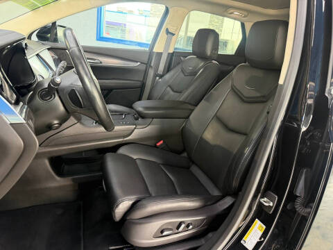 2017 Cadillac XT5 Premium Luxury