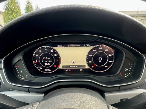 2017 Audi A4 2.0T quattro Premium Plus