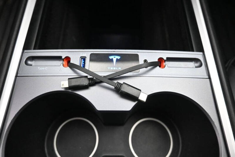 2021 Tesla Model 3 Performance