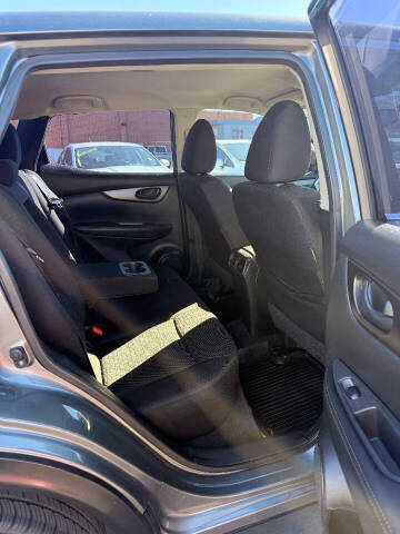 2017 Nissan Rogue Sport S