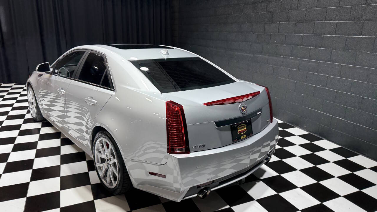 2014 Cadillac CTS-V 32