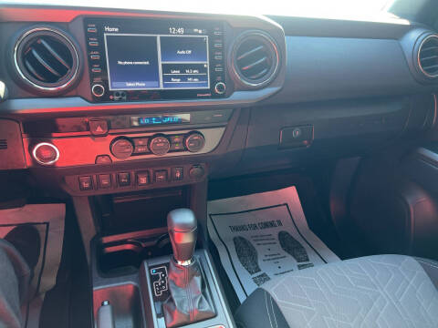 2022 Toyota Tacoma TRD Off-Road