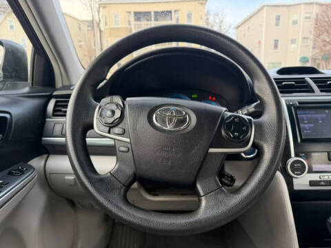 2014 Toyota Camry Hybrid