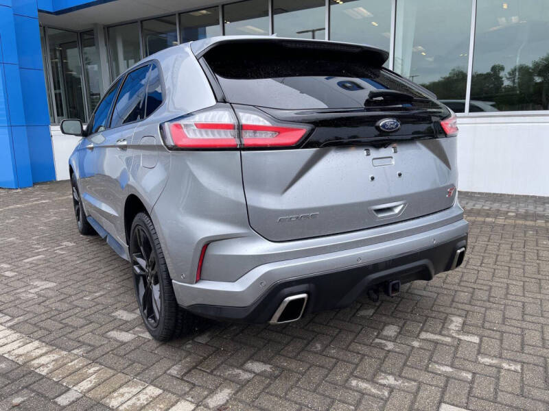 2020 Ford Edge ST