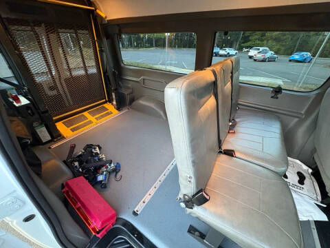 2011 Ford E-Series E-150
