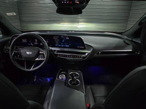 2024 Cadillac LYRIQ Sport 1