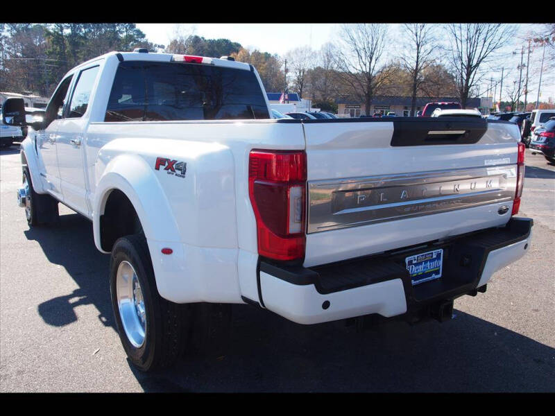 2022 Ford F-450 Super Duty Platinum
