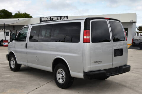 2016 Chevrolet Express LS 2500