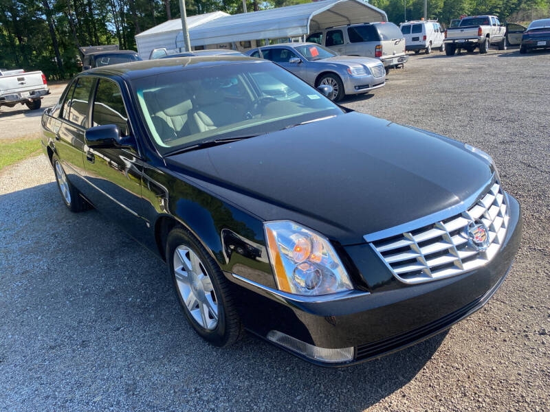 2006 Cadillac DTS for sale at Baileys Truck and Auto Sales in Effingham SC