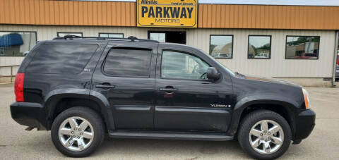 2009 GMC Yukon for sale at Parkway Motors in Springfield IL