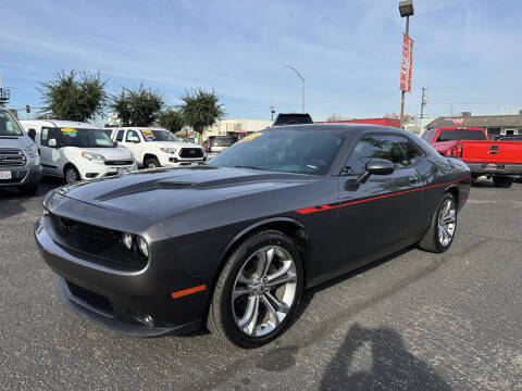 2020 Dodge Challenger SXT