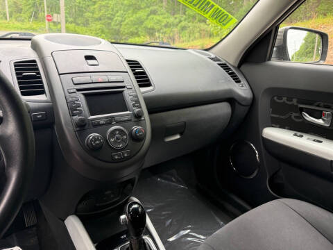 2012 Kia Soul +