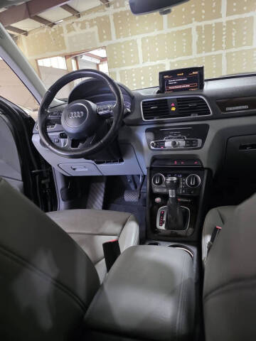 2016 Audi Q3 2.0T quattro Premium Plus
