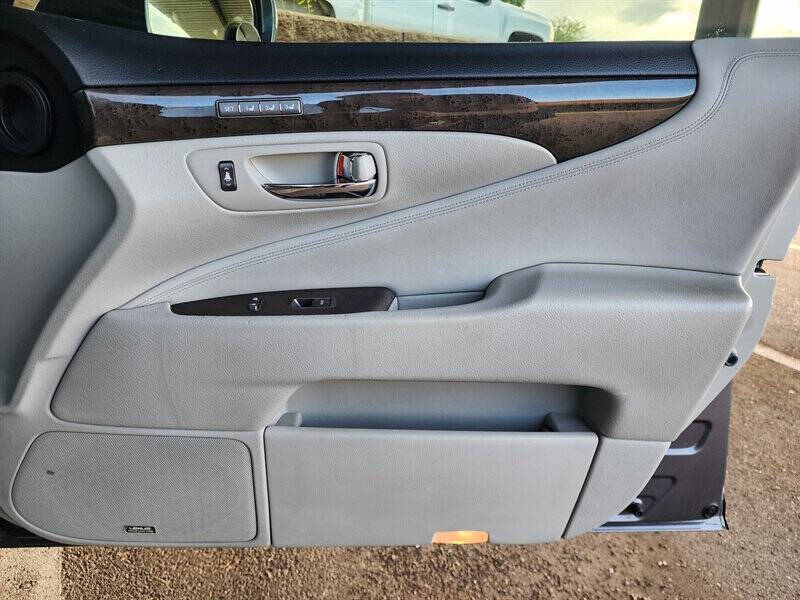 2012 Lexus LS 460