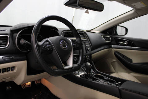 2020 Nissan Maxima Platinum