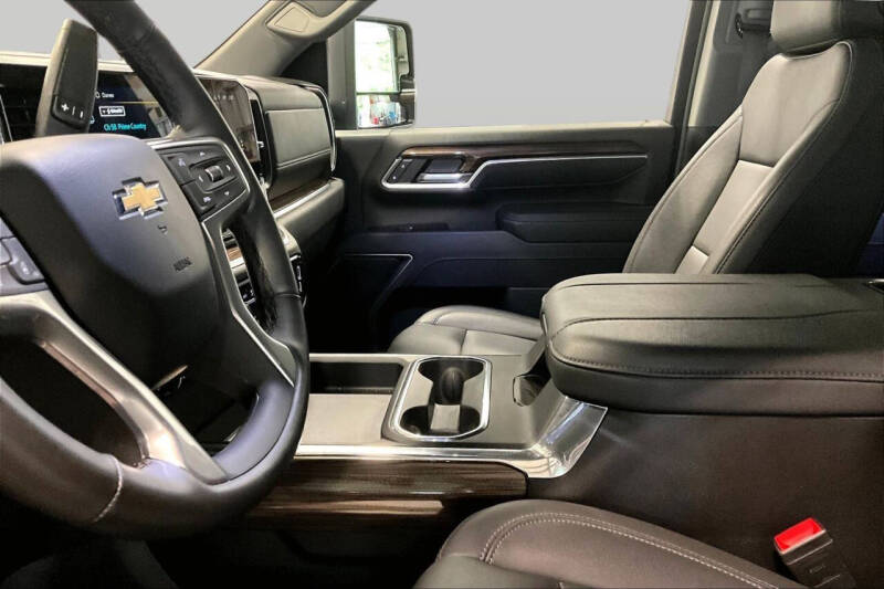 2025 Chevrolet Silverado 2500HD