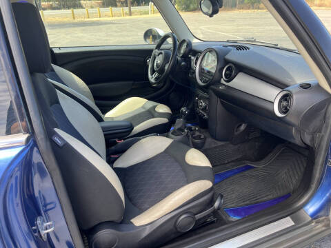 2012 MINI Cooper Hardtop