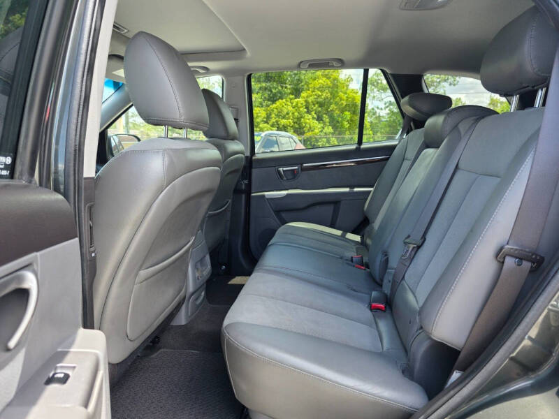 2012 Hyundai Santa Fe SE