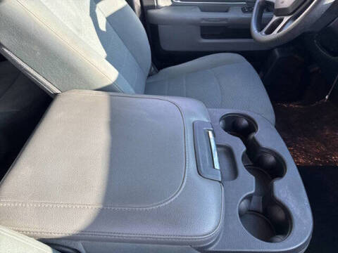 2015 RAM 1500 SLT