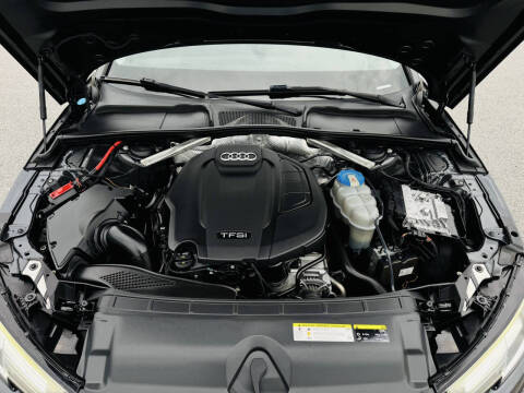 2017 Audi A4 2.0T quattro Premium Plus