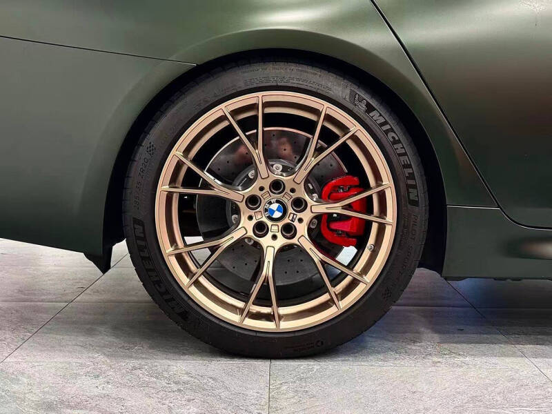 2022 BMW M5 CS