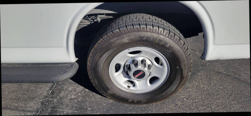 2015 GMC Savana 2500