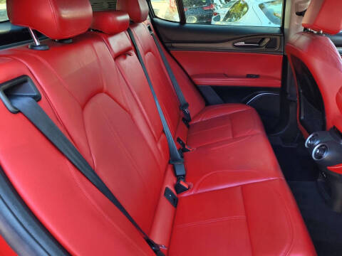 2018 Alfa Romeo Stelvio Ti