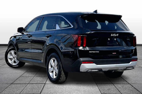 2025 Kia Sorento LX