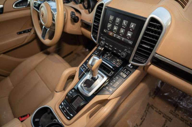 2017 Porsche Cayenne
