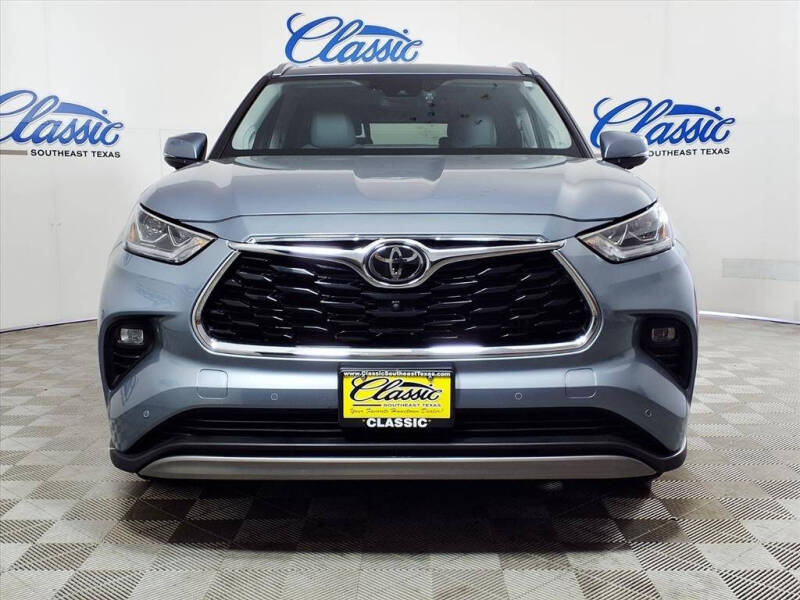 2024 Toyota Highlander Platinum