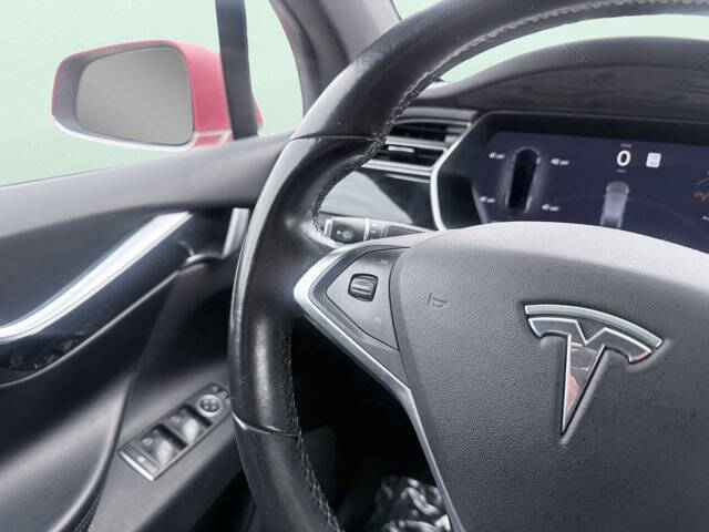 2017 Tesla Model X 75D