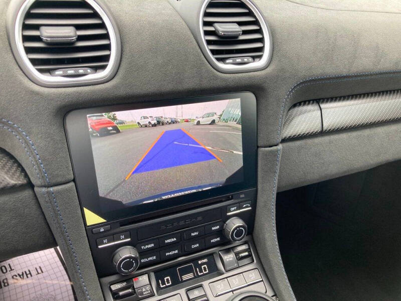 2023 Porsche 718 Cayman GT4 RS