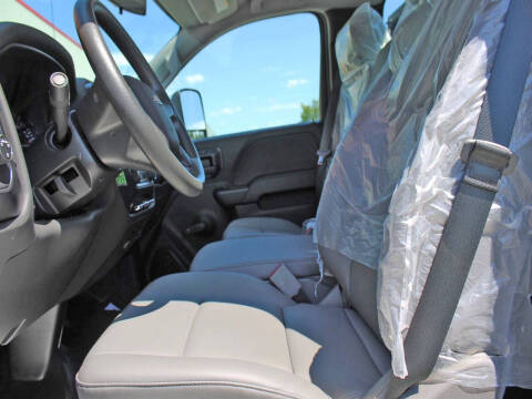 2023 Chevrolet Silverado 6500HD