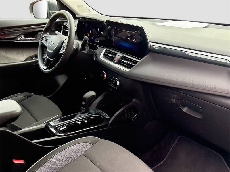 2025 Chevrolet TrailBlazer LS