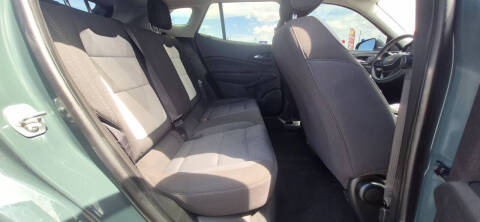 2025 Chevrolet Trax LS
